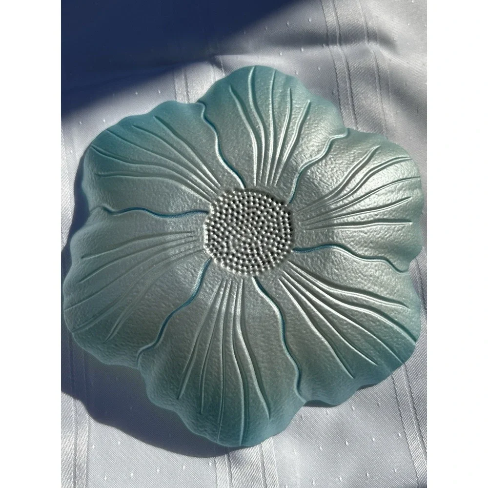 VTG Iridescent Art Glass Flower Bowl‎ | Teal Metallic Petal Dish | 8